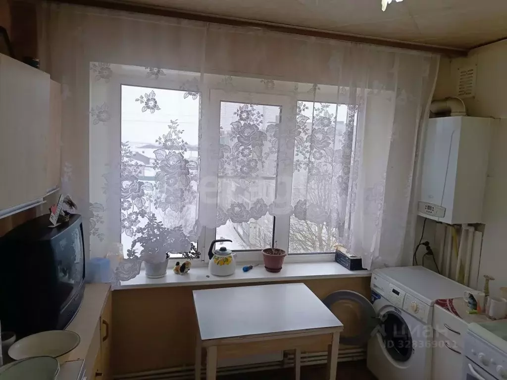 2-к кв. Тульская область, Узловая ул. 14 Декабря, 48 (51.5 м) - Фото 2