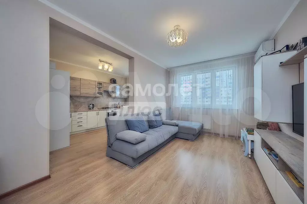 2-к. квартира, 60 м, 16/20 эт. - Фото 0