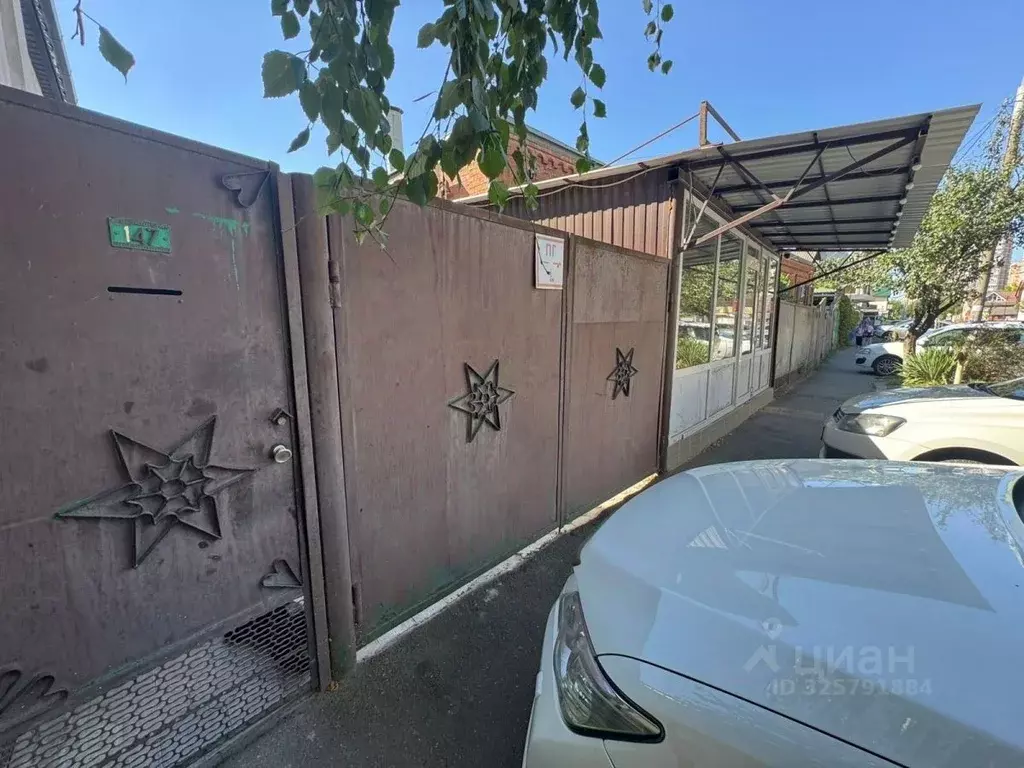 Дом в Краснодарский край, Краснодар Аэродромная ул., 147 (142 м) - Фото 0