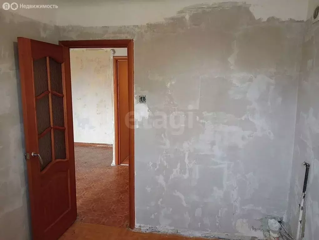 3-комнатная квартира: Иркутск, улица Чкалова, 6 (54.4 м) - Фото 2