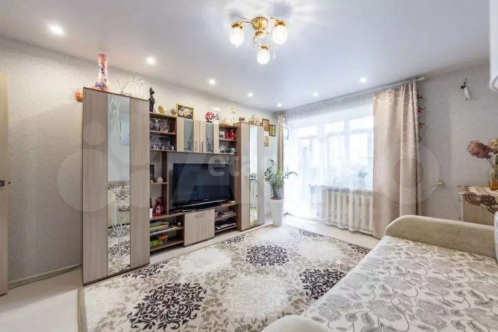 Комната 18,2 м в 2-к., 1/6 эт. - Фото 1