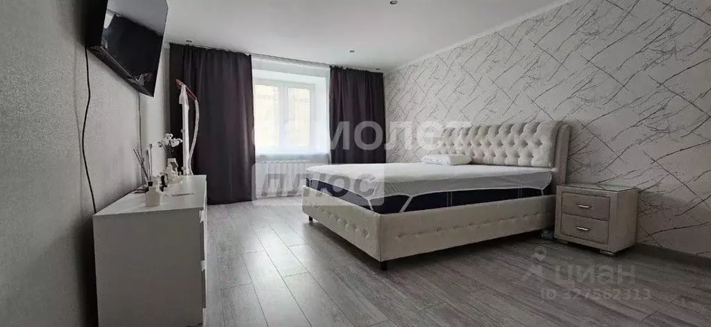 4-к кв. Тюменская область, Тюмень ул. Елизарова, 8 (110.0 м) - Фото 1