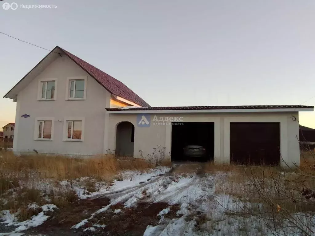 Дом в Тюменский район, деревня Якуши, переулок Мичурина (130 м) - Фото 0