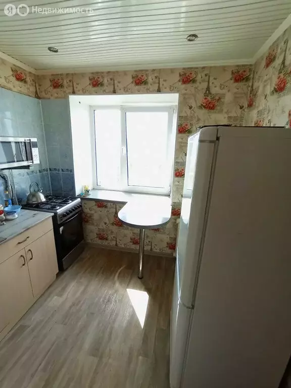 3-комнатная квартира: Бор, улица Ленина, 172 (53.4 м) - Фото 1