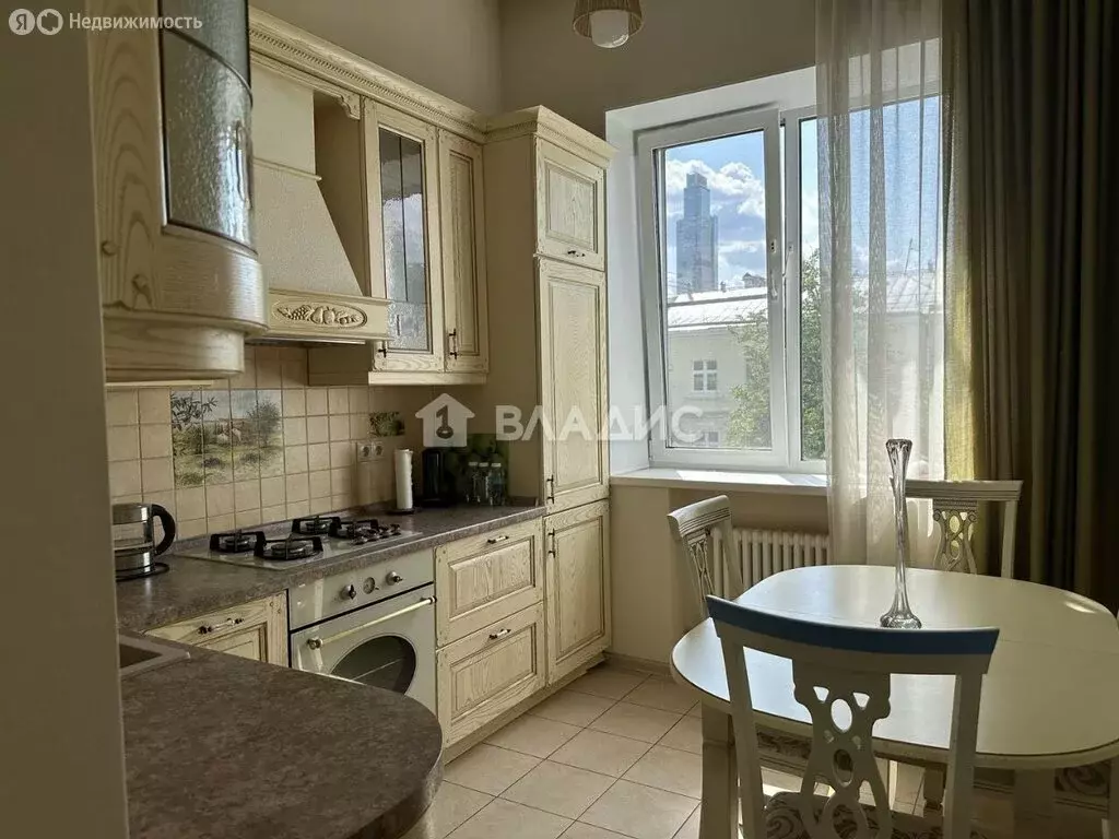3-комнатная квартира: Москва, Мантулинская улица, 12 (76.6 м) - Фото 2