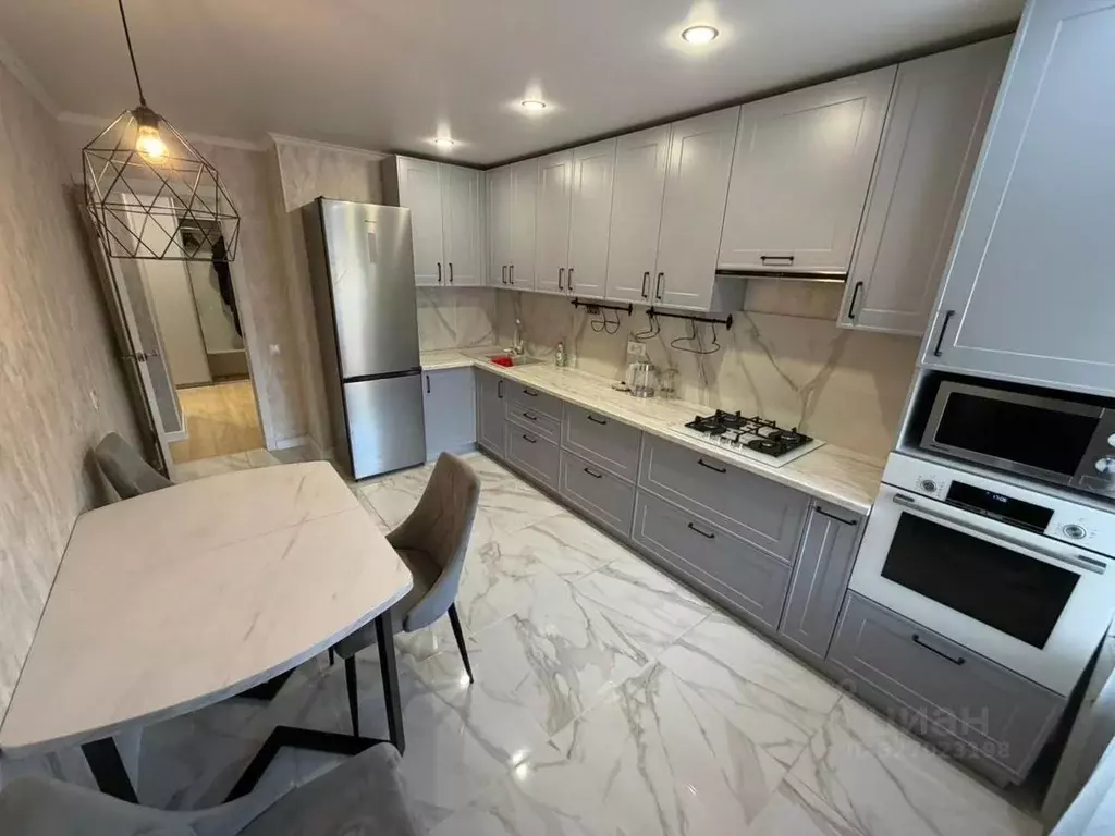 2-к кв. Татарстан, Альметьевск ул. Ленина, 195 (65.0 м) - Фото 1