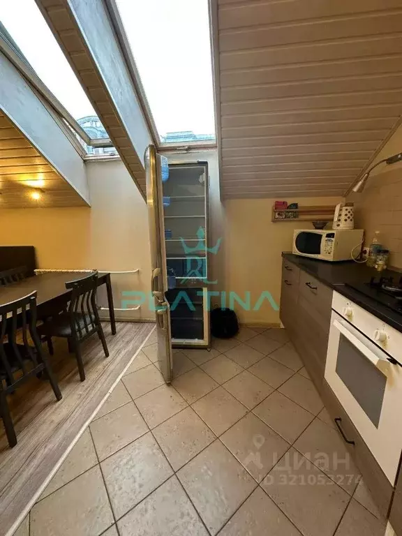 4-к кв. Татарстан, Казань ул. Гарифа Ахунова, 10 (95.0 м) - Фото 1