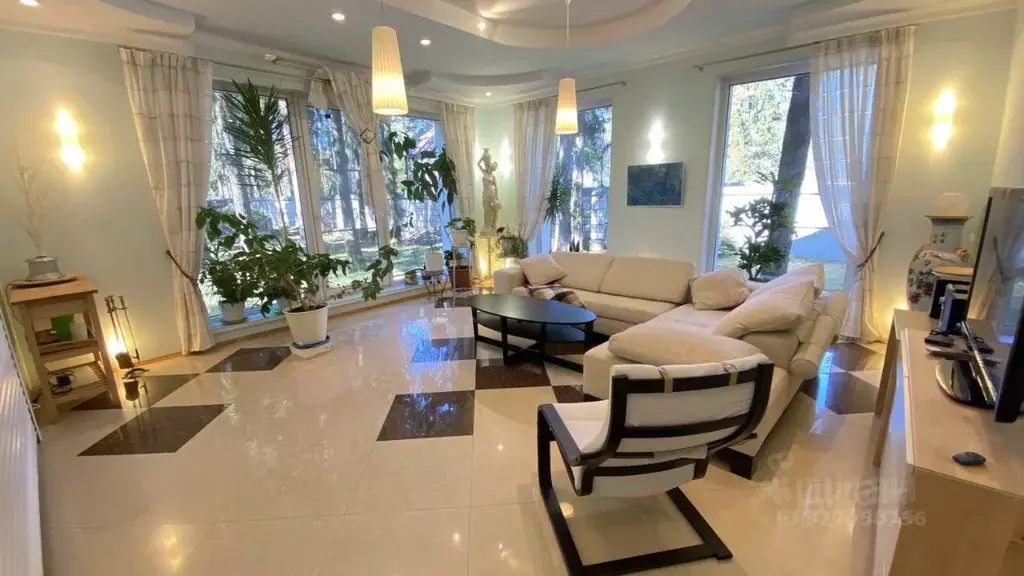 Коттедж в Ленинградская область, Всеволожск Вокзальная ул. (90 м) - Фото 1