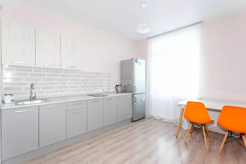 2-к кв. Новосибирская область, Новосибирск ул. Петухова, 162 (51.0 м) - Фото 0