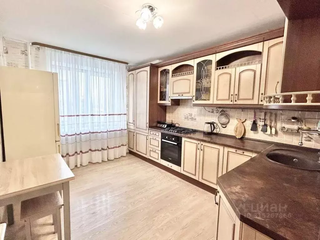 2-к кв. Новгородская область, Великий Новгород Нехинская ул., 32 (58.1 ... - Фото 0