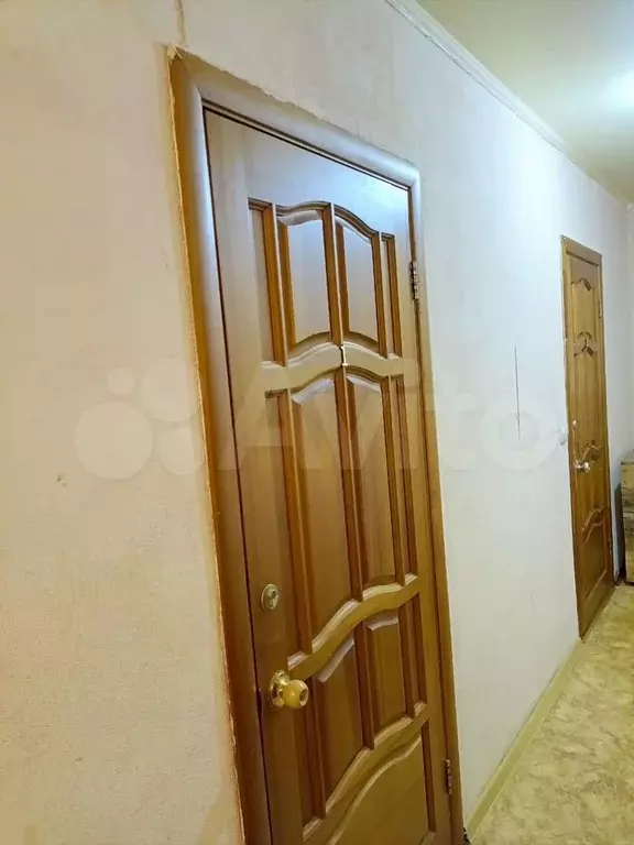 Комната 14 м в 5-к., 1/3 эт. - Фото 1