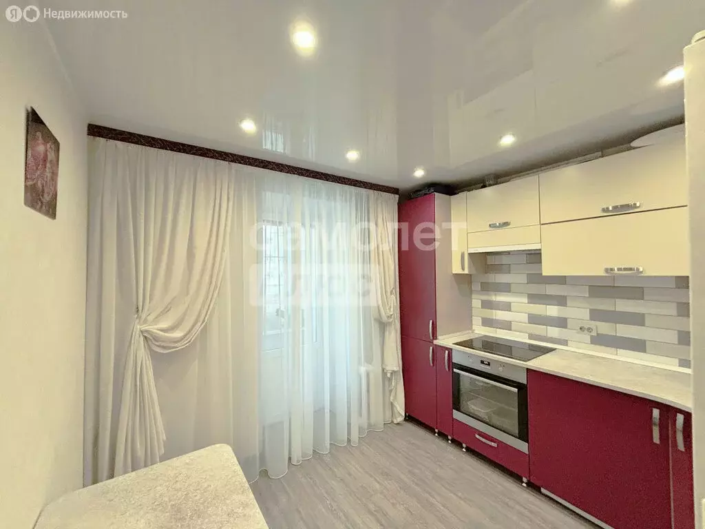 1-комнатная квартира: Киров, Октябрьский район, улица Свердлова, 32А ... - Фото 1