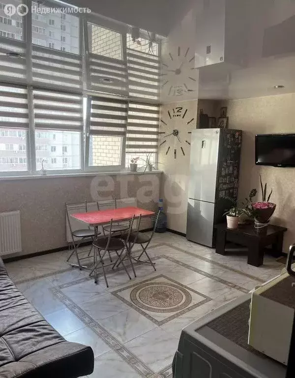 3-комнатная квартира: Воронеж, Олимпийский бульвар, 6 (108 м) - Фото 2