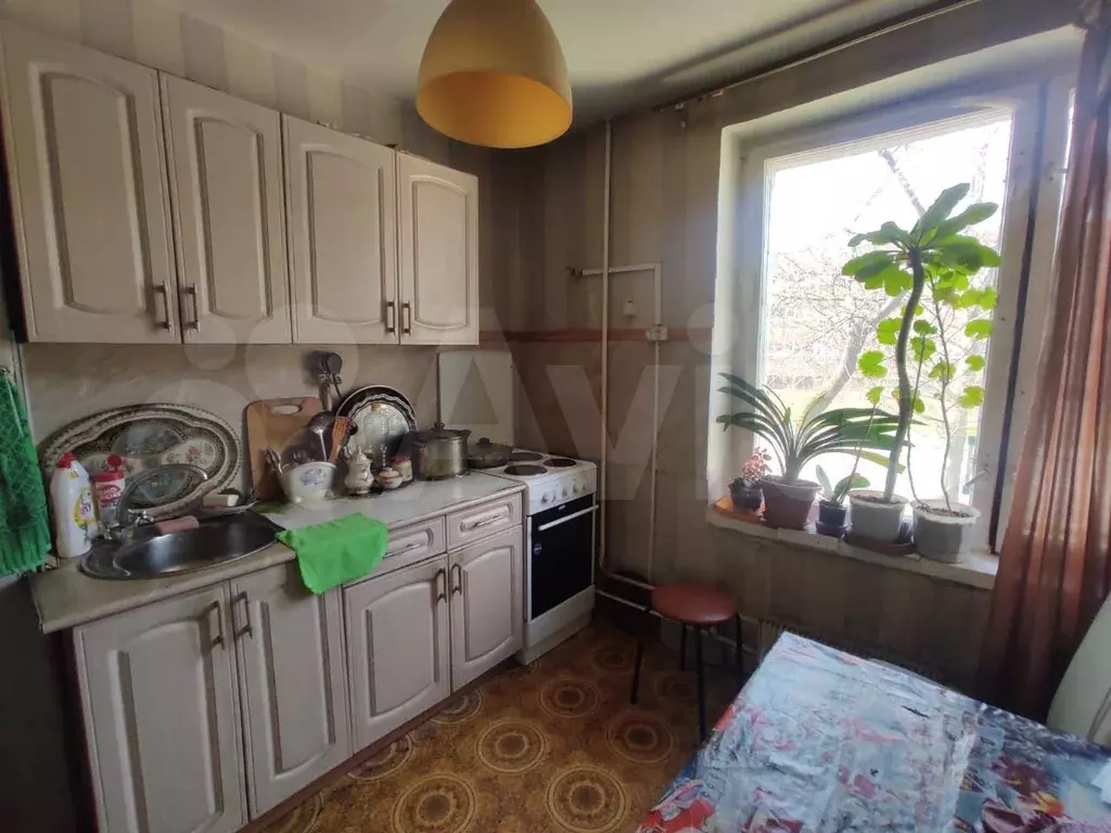 Комната 18 м в 2-к., 3/9 эт. - Фото 0