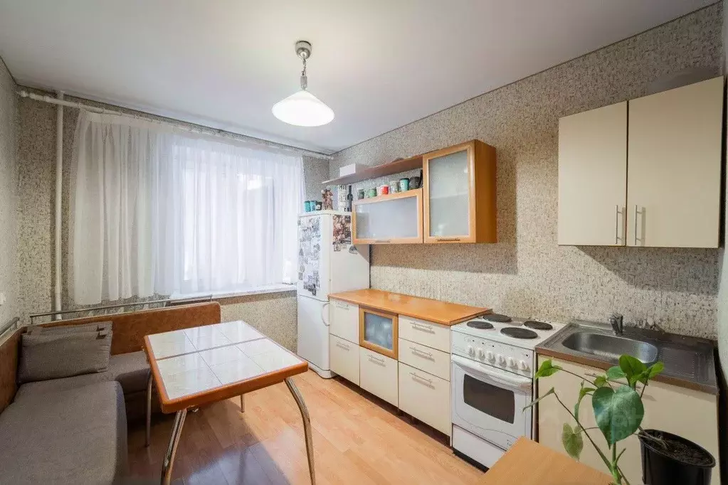 1-к кв. Свердловская область, Екатеринбург ул. Родонитовая, 4А (32.9 ... - Фото 1