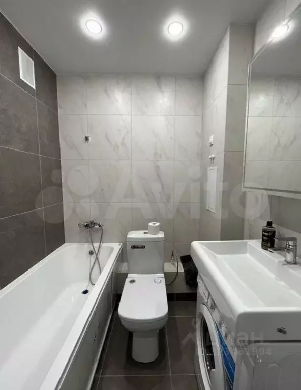 2-к кв. Курская область, Курск ул. Энгельса, 115 (39.0 м) - Фото 2