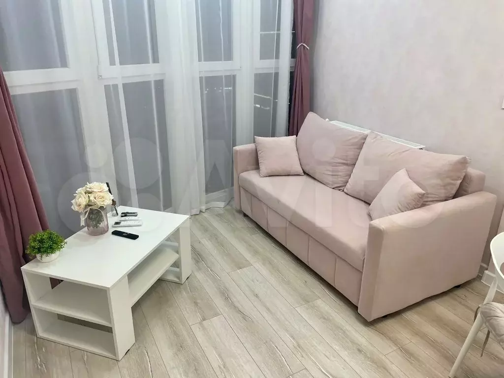 1-к. квартира, 40 м, 13/16 эт. - Фото 1