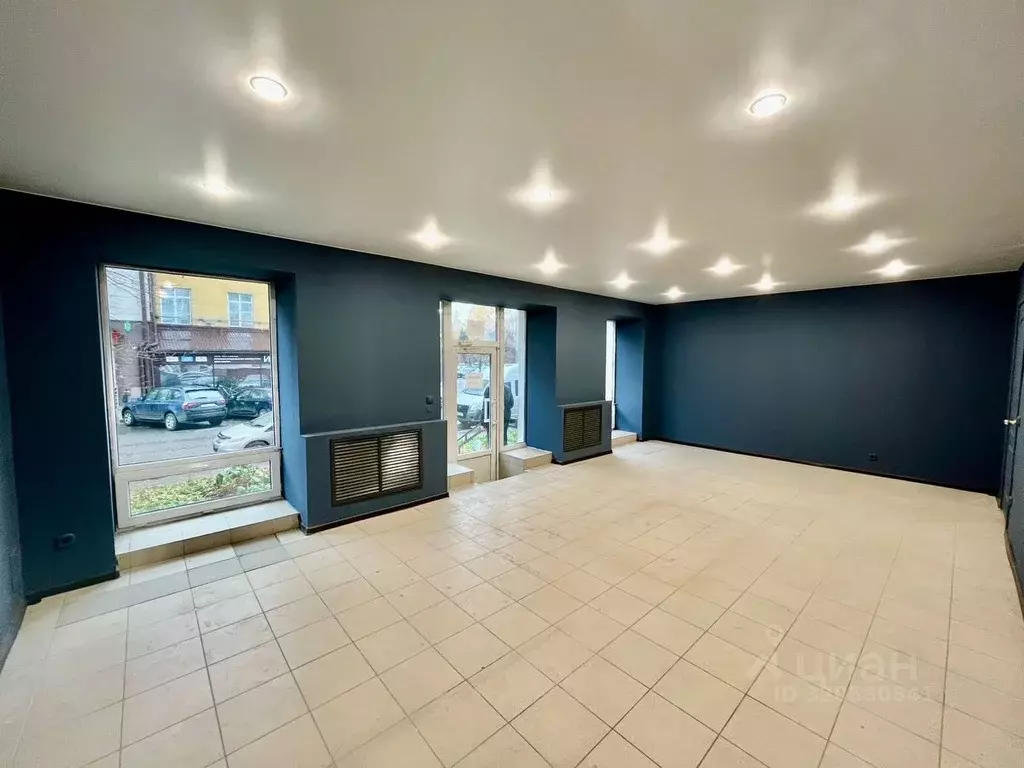 Помещение свободного назначения в Тверская область, Тверь ул. ... - Фото 1