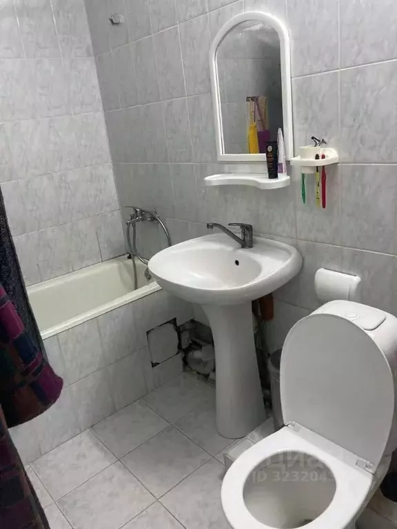 2-к кв. Нижегородская область, Нижний Новгород ул. Генерала Клюева, 1 ... - Фото 1