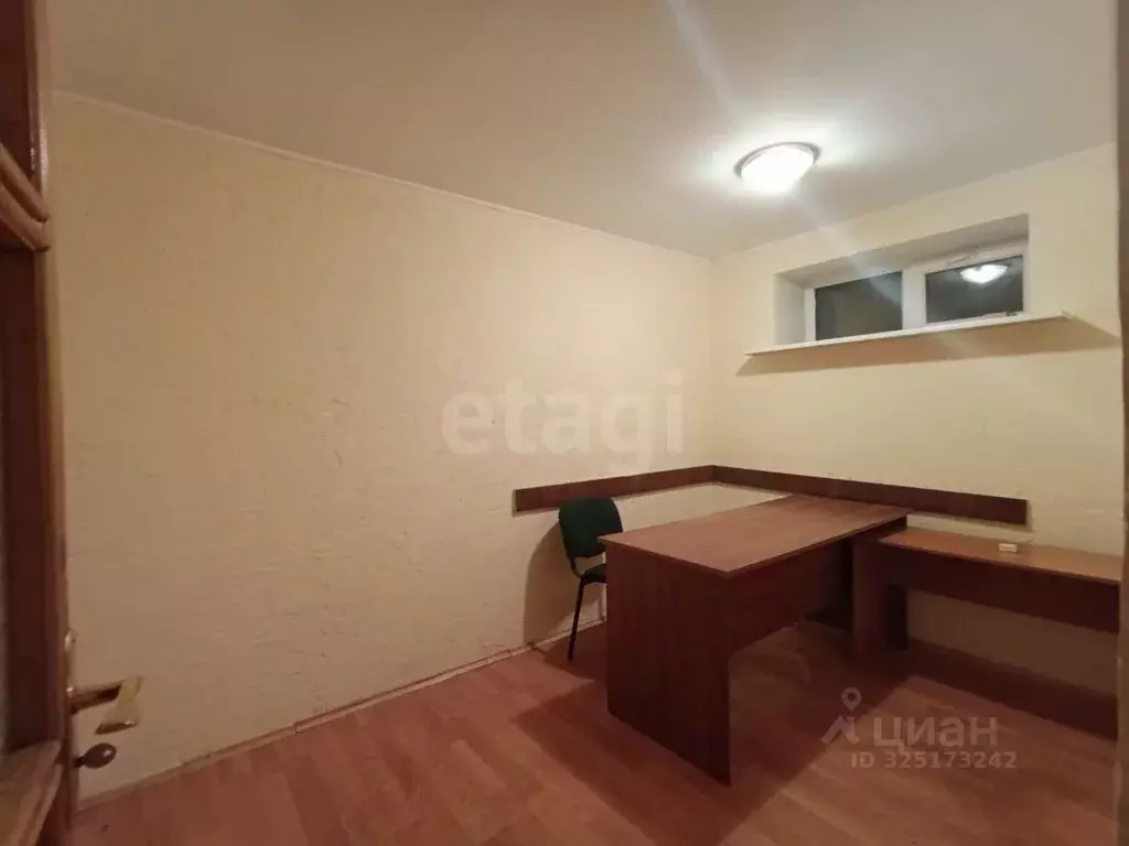 Офис в Калининградская область, Калининград ул. Сержанта Мишина, 3 ... - Фото 1