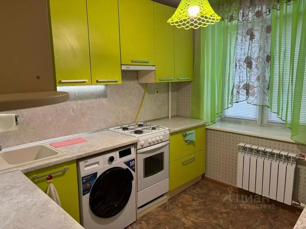 1-к кв. Татарстан, Зеленодольск просп. Строителей, 3 (36.0 м) - Фото 0