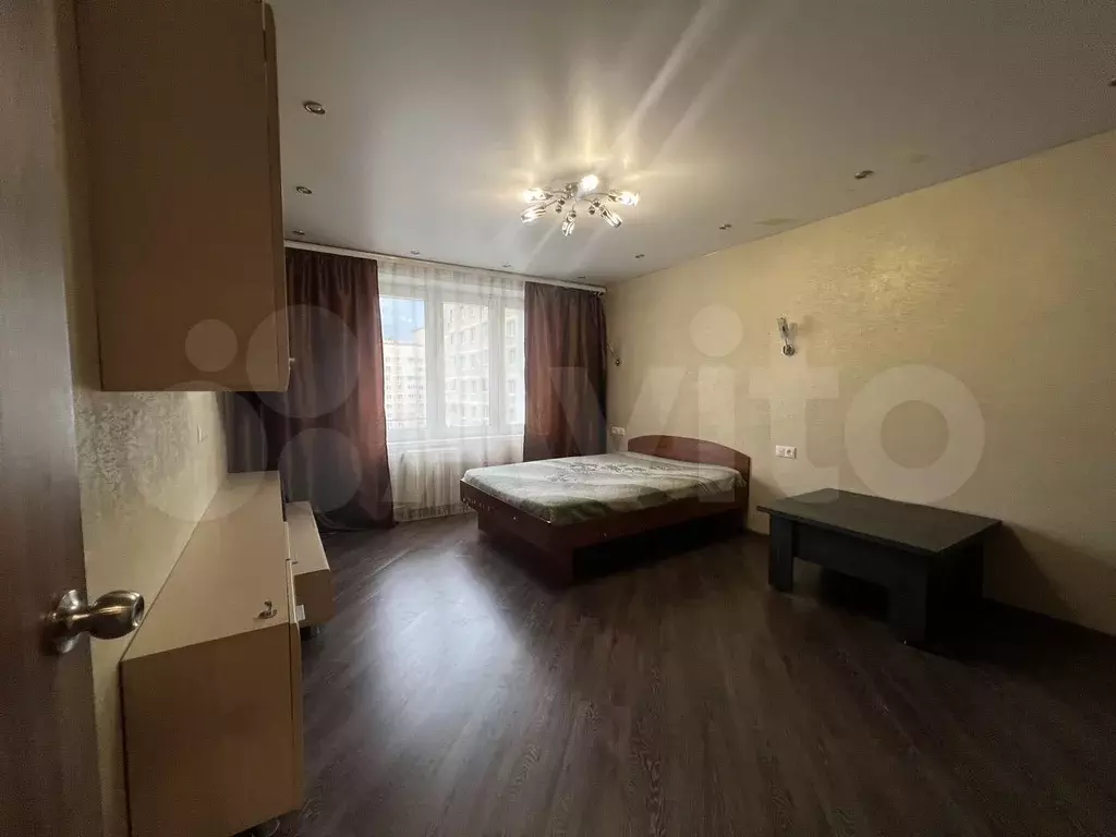 1-к. квартира, 35 м, 7/12 эт. - Фото 0