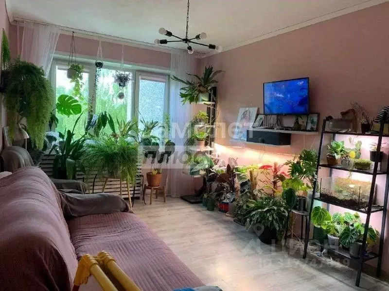 3-к кв. Курская область, Курск просп. Хрущева, 25 (59.5 м) - Фото 0