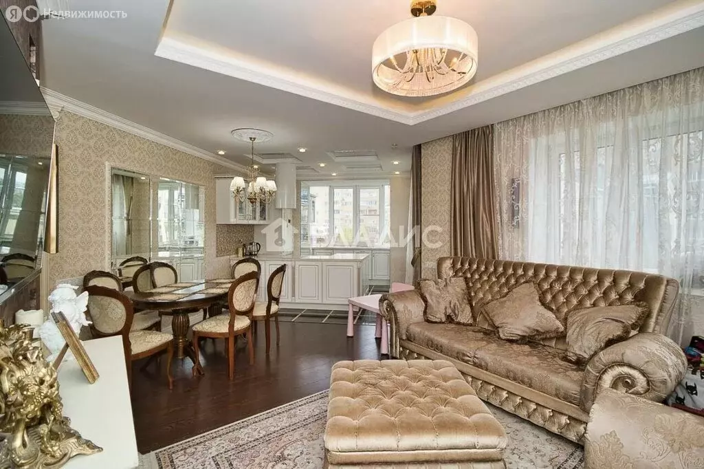 3-комнатная квартира: Владимир, улица Сакко и Ванцетти, 23 (82 м) - Фото 1