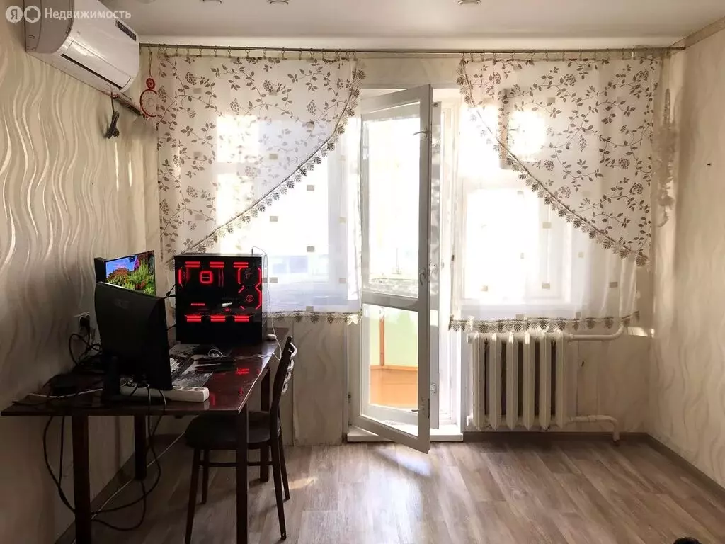 3-комнатная квартира: Сыктывкар, улица Оплеснина, 13 (58.8 м) - Фото 1