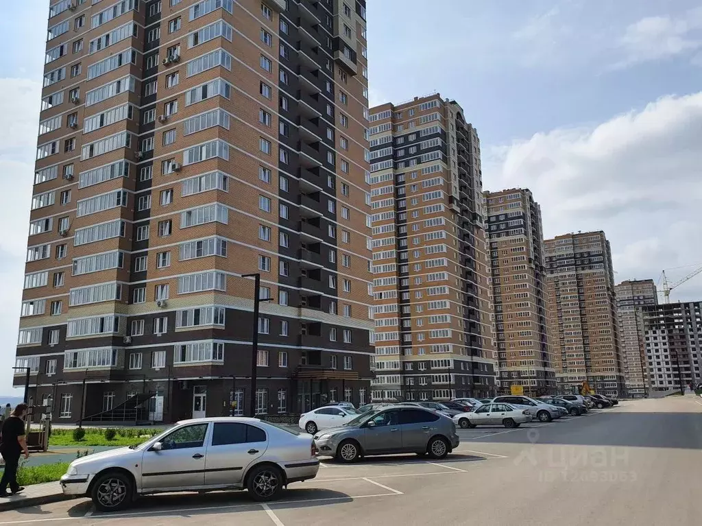 Торговая площадь в Тульская область, Тула ул. Сурикова, 26 (99.0 м) - Фото 0