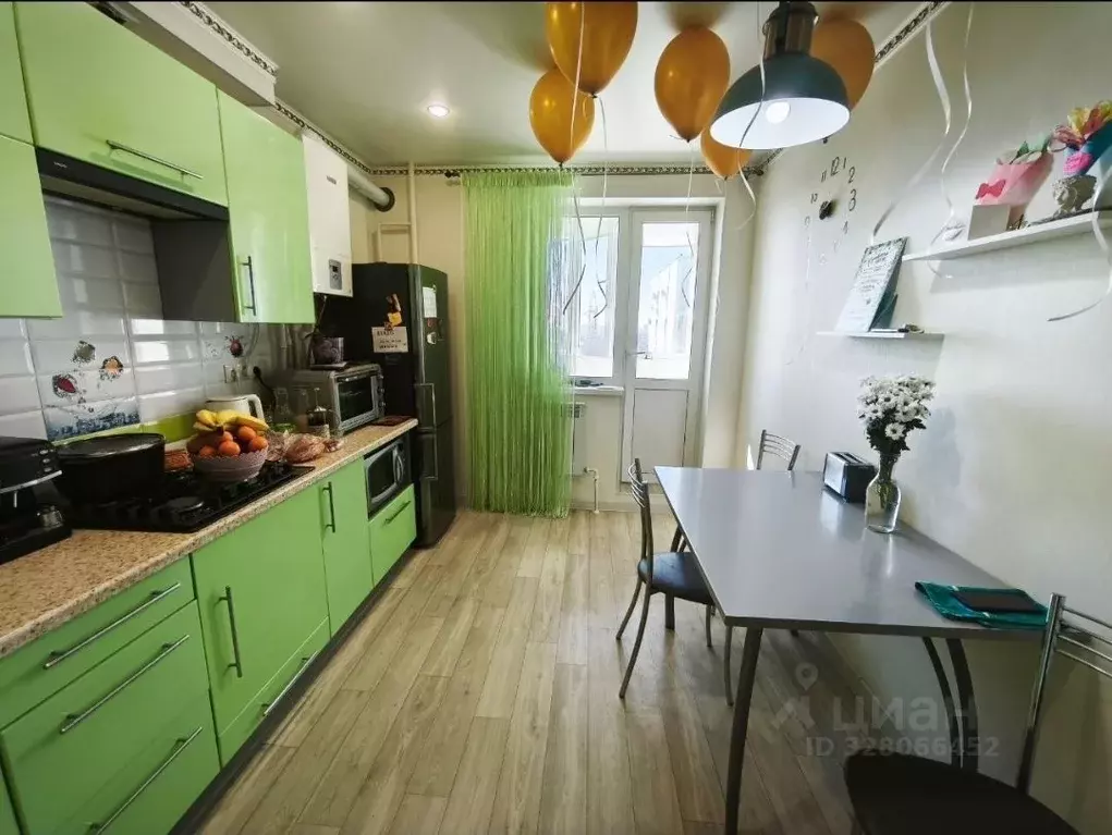 3-к кв. Саратовская область, Энгельс Студенческая ул., 183в (71.0 м) - Фото 2