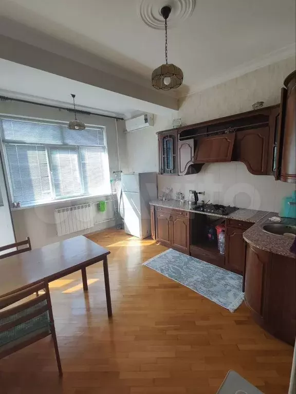 1-к. квартира, 46 м, 9/10 эт. - Фото 1