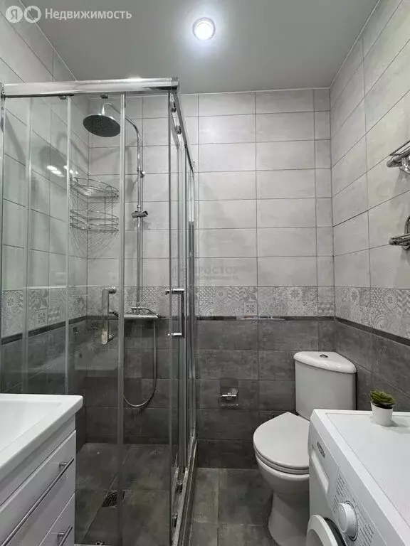 Квартира-студия: посёлок городского типа Новоивановское, бульвар ... - Фото 2