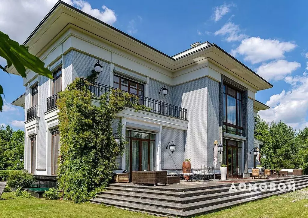 Дом в Краснодарский край, Сочи Светлана мкр, просп. Пушкина (400 м) - Фото 1