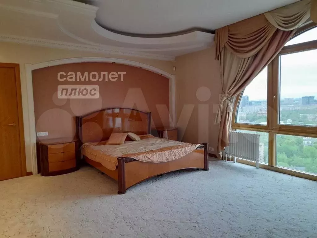 10 и более-к. квартира, 316,1 м, 24/24 эт. - Фото 1