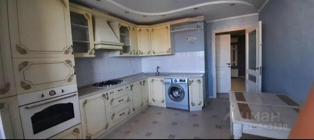2-к кв. Калужская область, Калуга ул. Гурьянова, 73 (70.0 м) - Фото 0