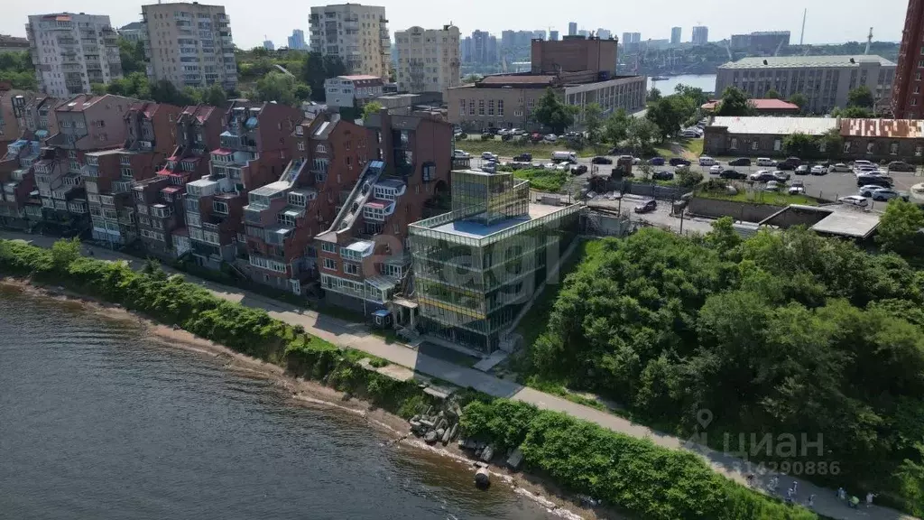 Офис в Приморский край, Владивосток ул. Станюковича, 48/1 (245 м) - Фото 0