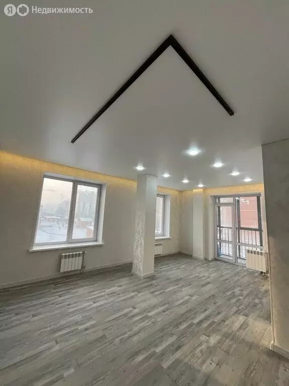 3-комнатная квартира: Абакан, Трудовая улица, 82 (70 м) - Фото 1