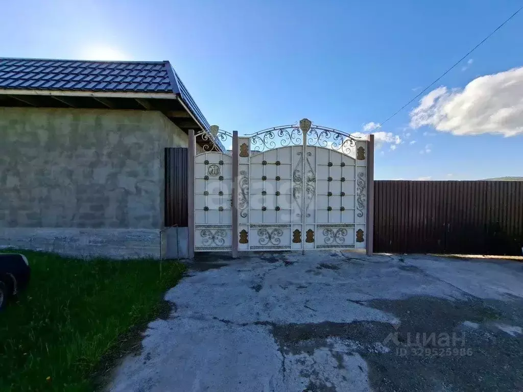 Дом в Ингушетия, Малгобек  (150 м) - Фото 1