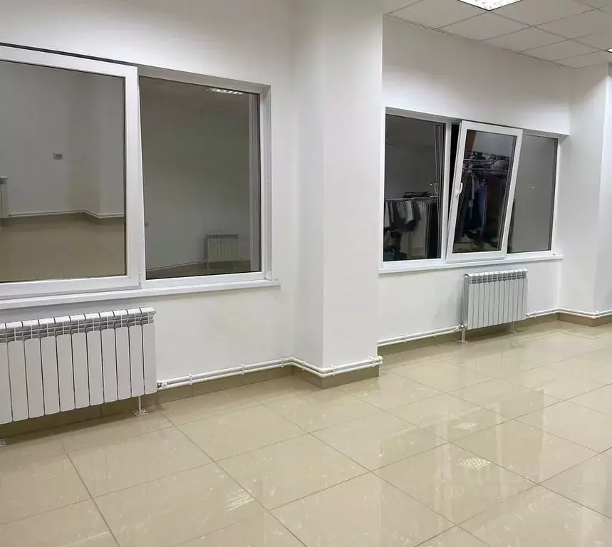 Помещение свободного назначения в Краснодарский край, Кропоткин ... - Фото 2