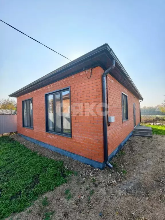 Дом в Краснодарский край, Кореновск Колхозная ул., 24Б (74 м) - Фото 1