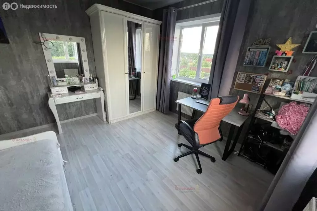 Дом в посёлок Бобровский, улица Краснодеревцев, 83 (128 м) - Фото 2
