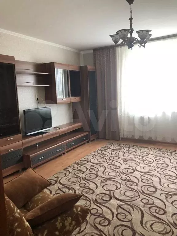 3-к. квартира, 90 м, 4/17 эт. - Фото 1