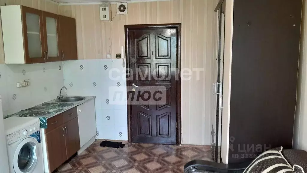 Комната Тюменская область, Тюмень Одесская ул., 18 (13.0 м) - Фото 1