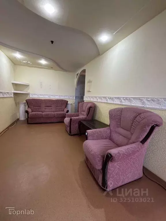 1-к кв. Кировская область, Киров ул. МОПРА, 25к2 (35.7 м) - Фото 2