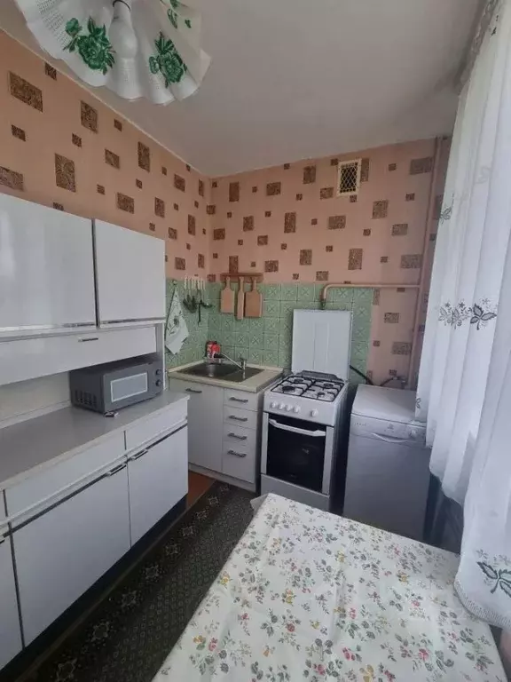 3-к кв. Калининградская область, Советск ул. Ленина, 5 (54.8 м) - Фото 2