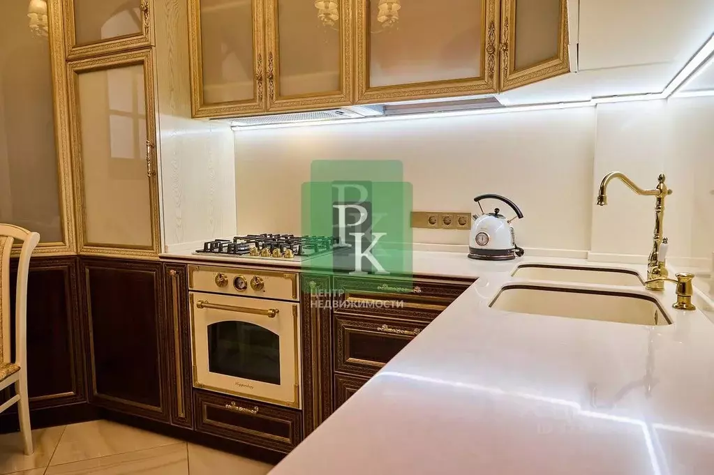 2-к кв. Севастополь ул. Сенявина, 2 (65.0 м) - Фото 2