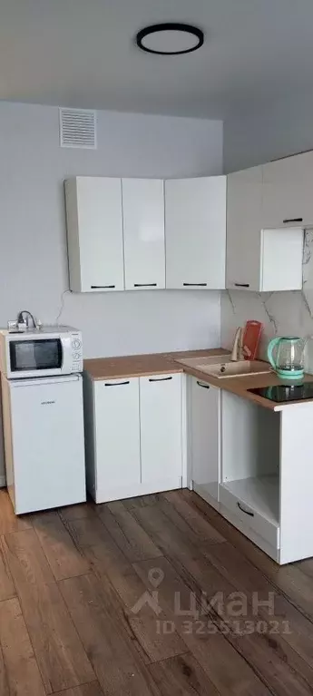 Студия Свердловская область, Екатеринбург ул. Новостроя, 5 (23.3 м) - Фото 1