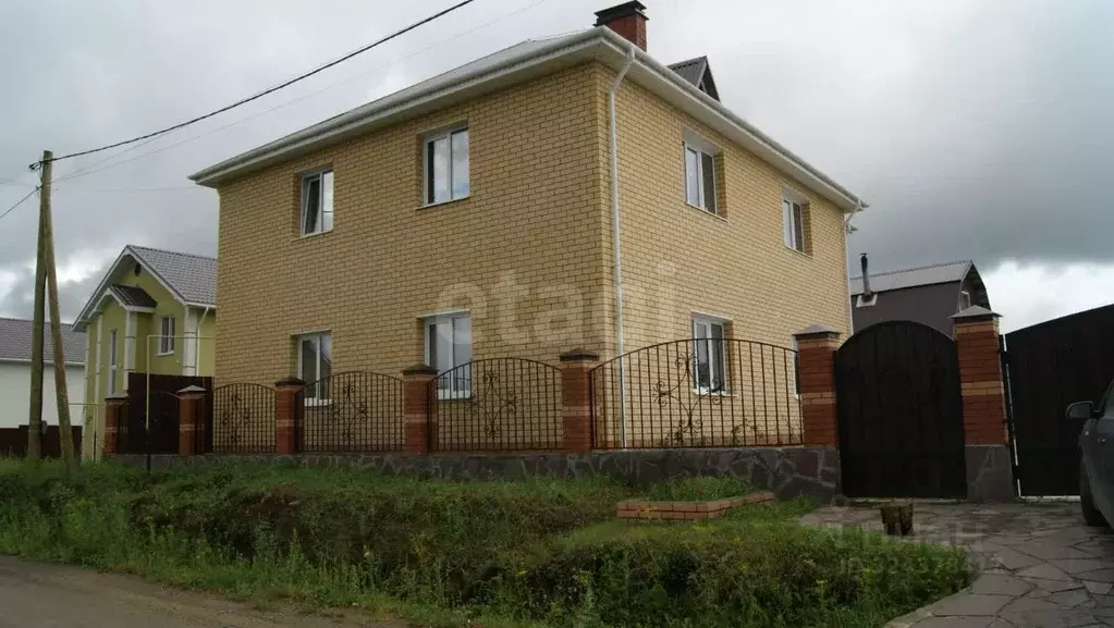 Дом в Свердловская область, Сысертский муниципальный округ, д. ... - Фото 1