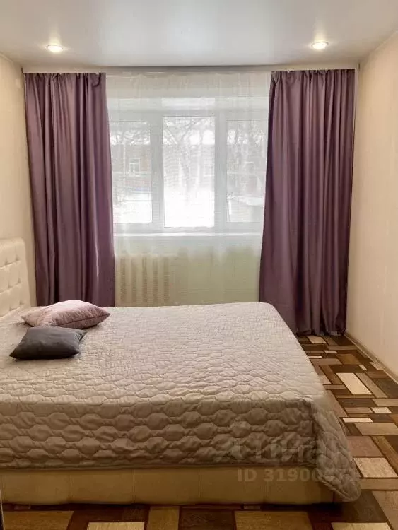 Студия Иркутская область, Иркутск ул. Помяловского, 1б (18.0 м) - Фото 1